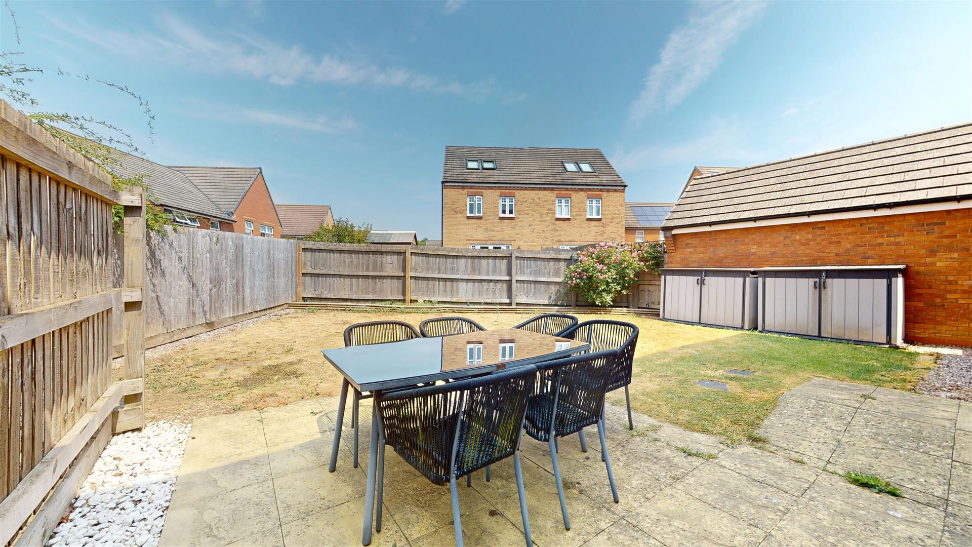 3 bed property in Bacchus Lane, Milton Keynes